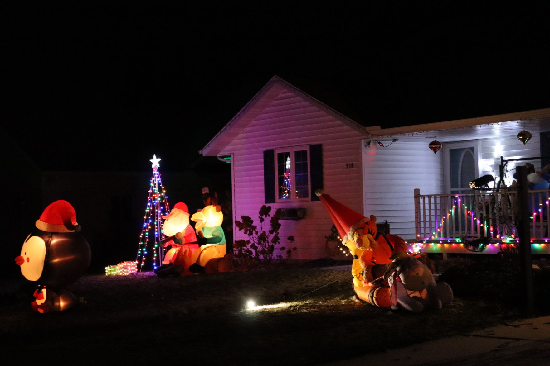 Chippewa Falls Christmas light displays